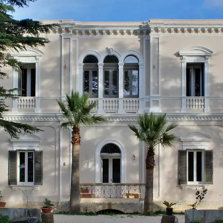 Camilla Casa di campagna Mola di Bari